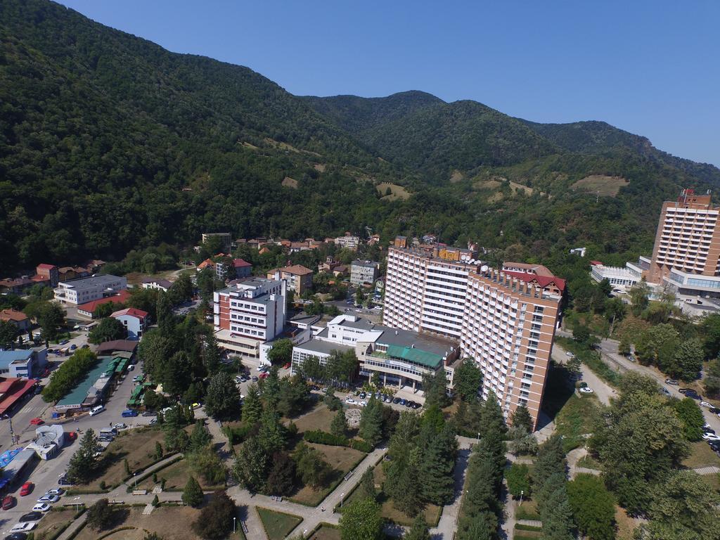 Hotel Domogled Herkulesfürdő Kültér fotó